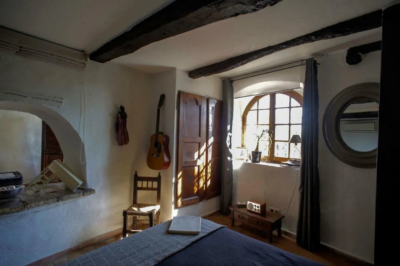 La Maison Aux Bonsais Saint-Paul-de-Vence 0*,  France